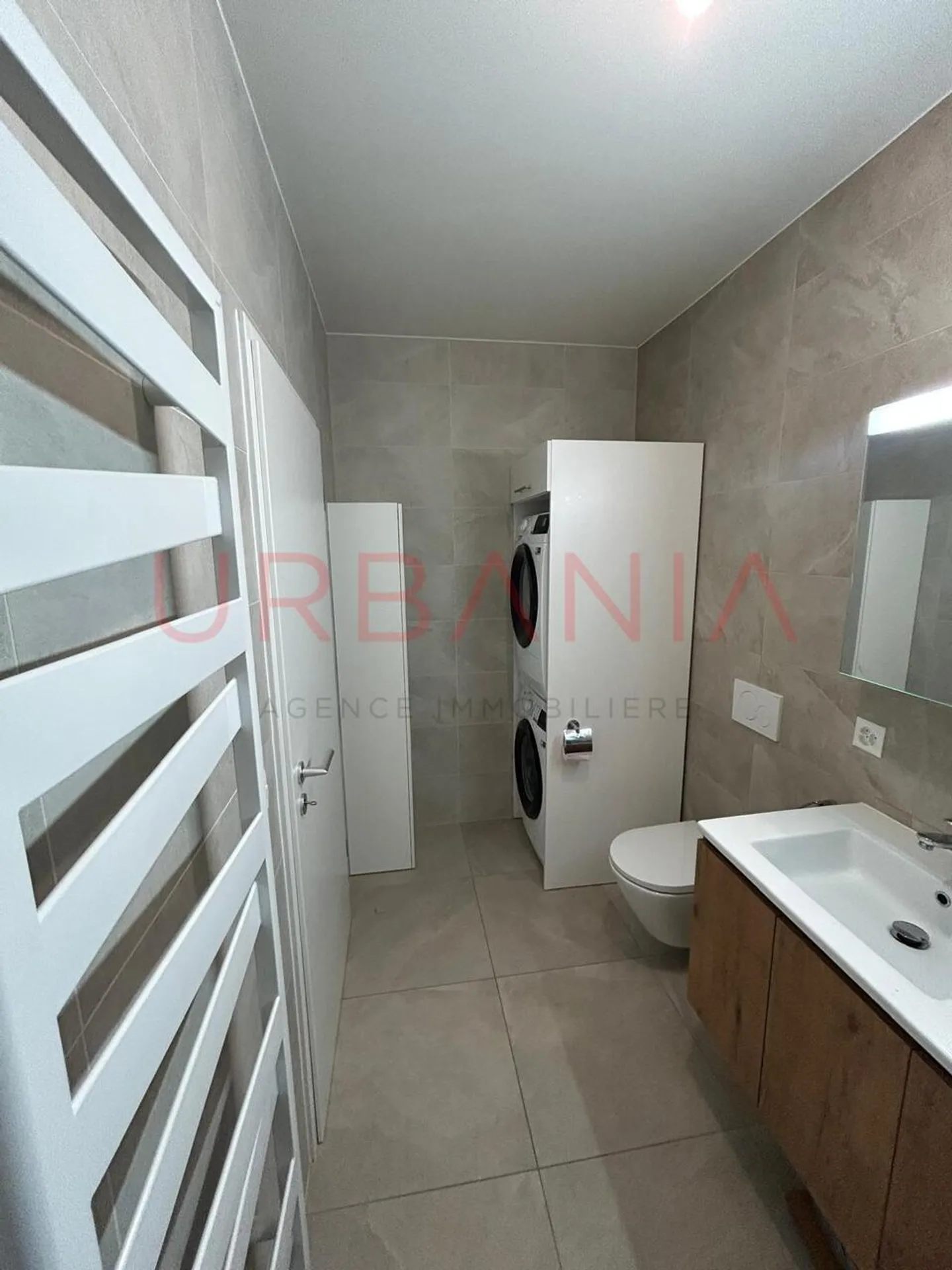 Magnifique 4 pièces lumineux avec terrasse - Foto 9 von 9