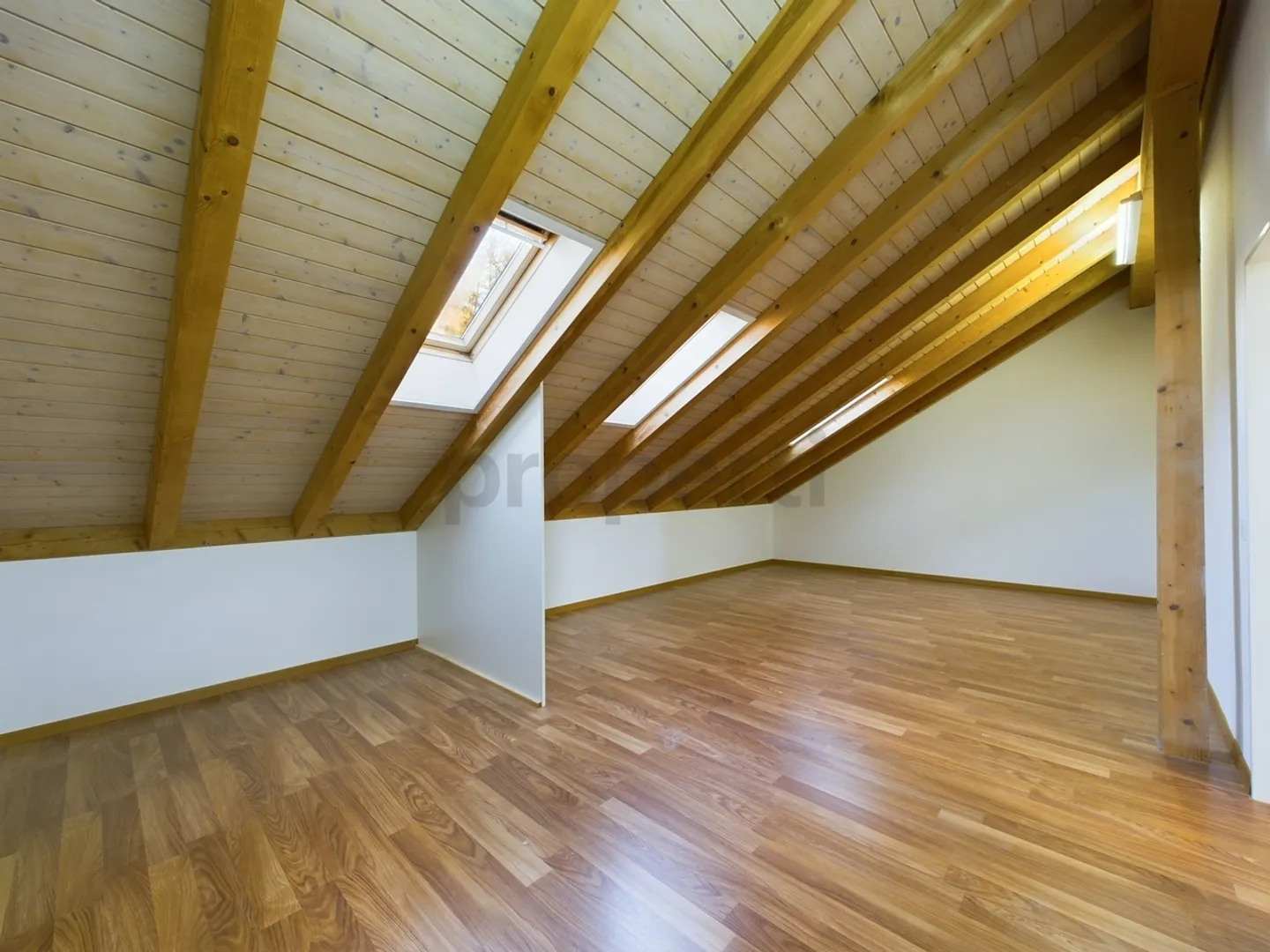 Ampio appartamento duplex di 5,5 locali a Niederdorf - Foto 8 di 11