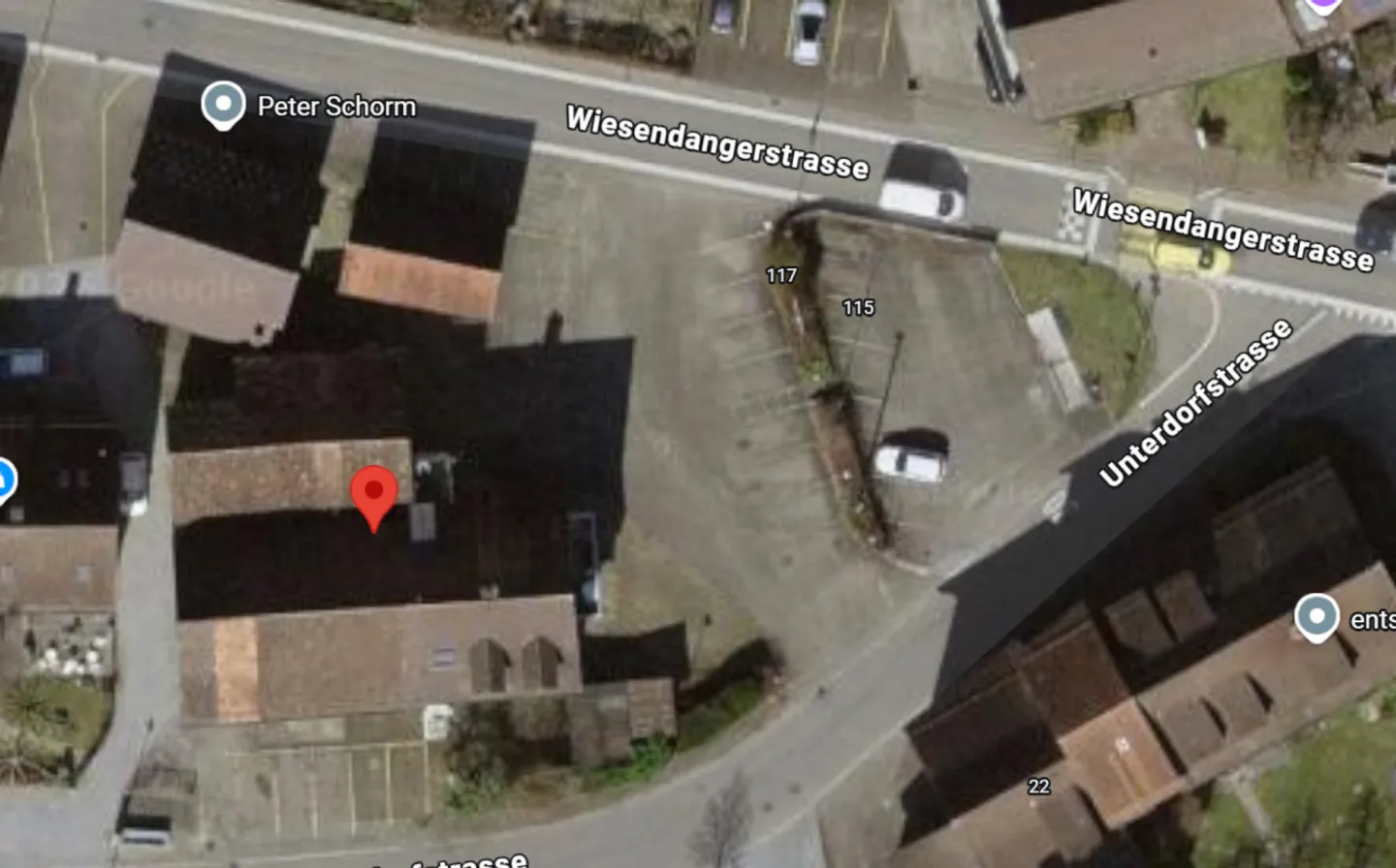 Places de parking extérieures - Photo 2 sur 2