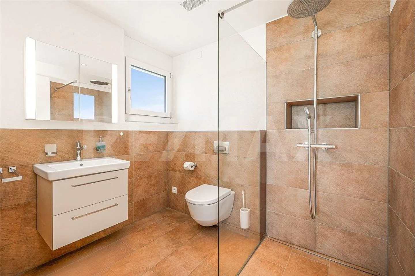 Appartamento in affitto - Foto 7 di 13