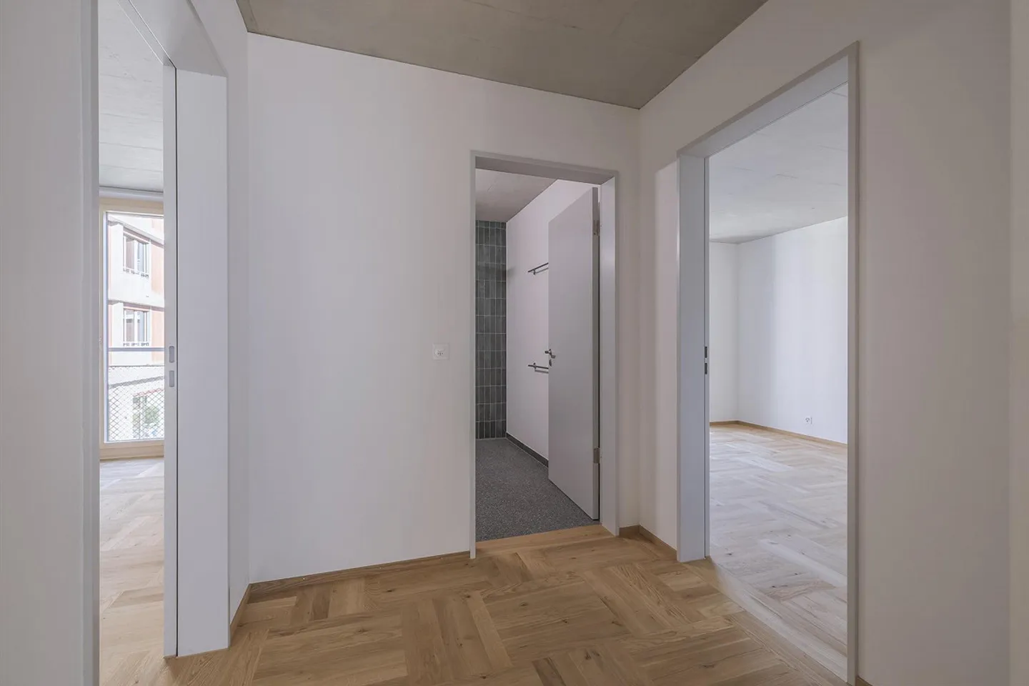 7.5 Zimmerwohnung in Biel - Foto 9 di 13