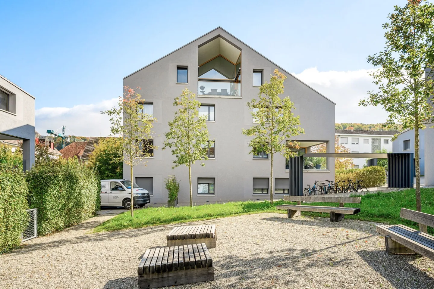 Attraente appartamento attico di 5,5 stanze (3 camere da letto) con 2 logge e uno spazio aggiuntivo in soffitta - Foto 13 di 13