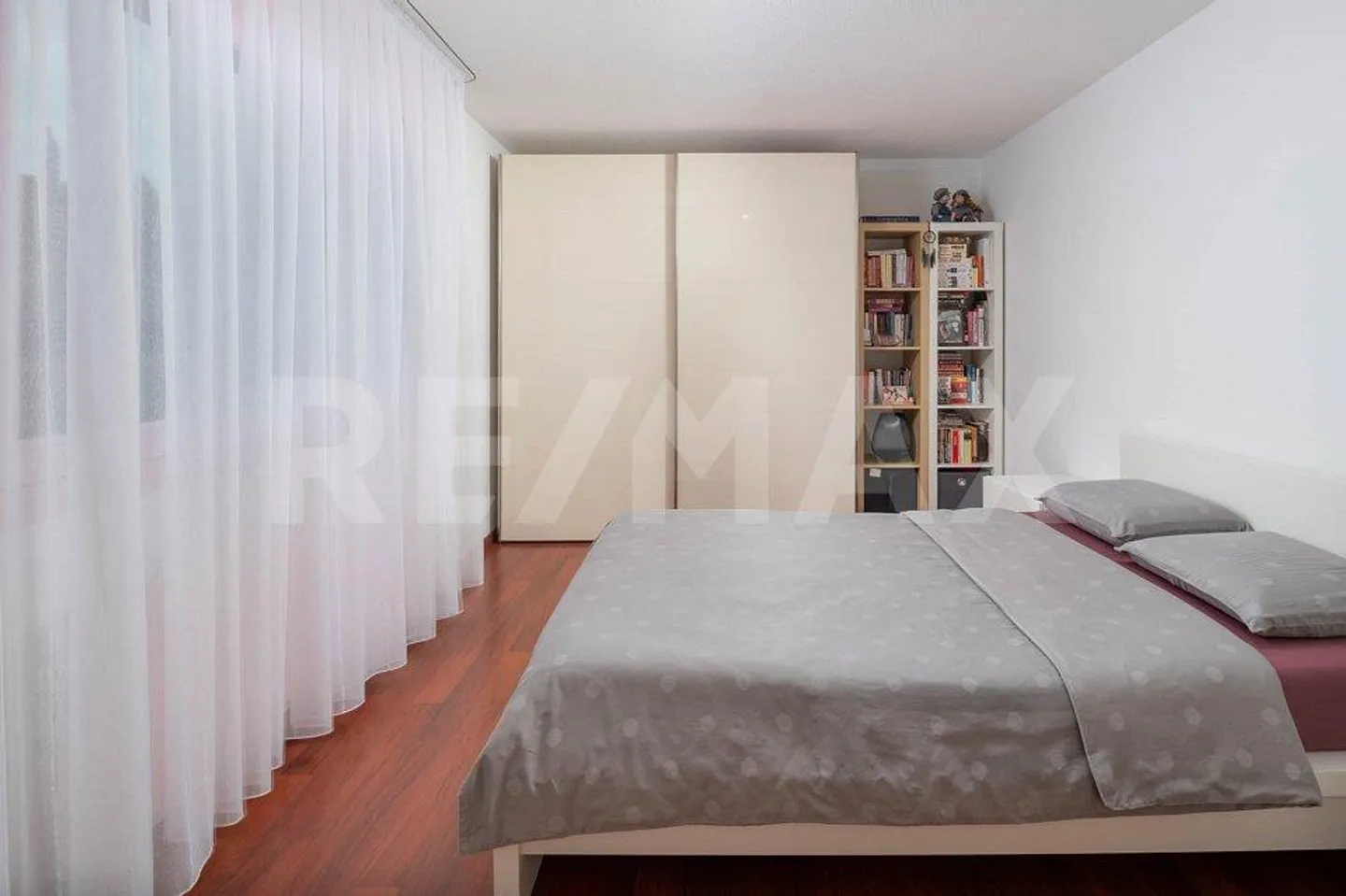 Geräumige Wohnung mit grossem Balkon - Foto 12 von 13