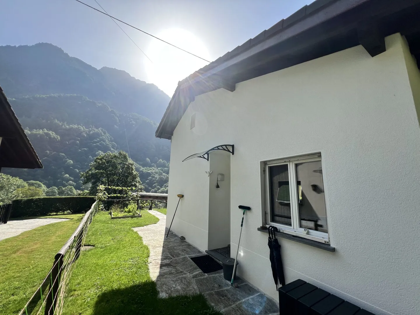 Maison individuelle avec 4,5 pièces, jardin et terrain - Photo 4 sur 16