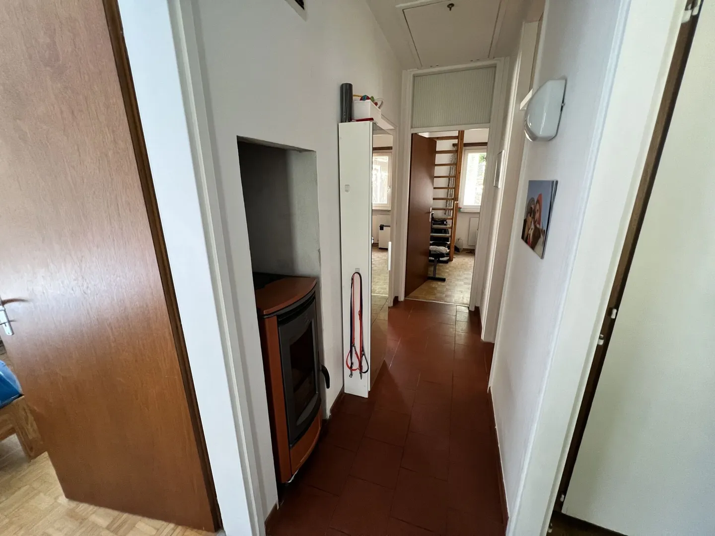 Maison individuelle avec 4,5 pièces, jardin et terrain - Photo 5 sur 16