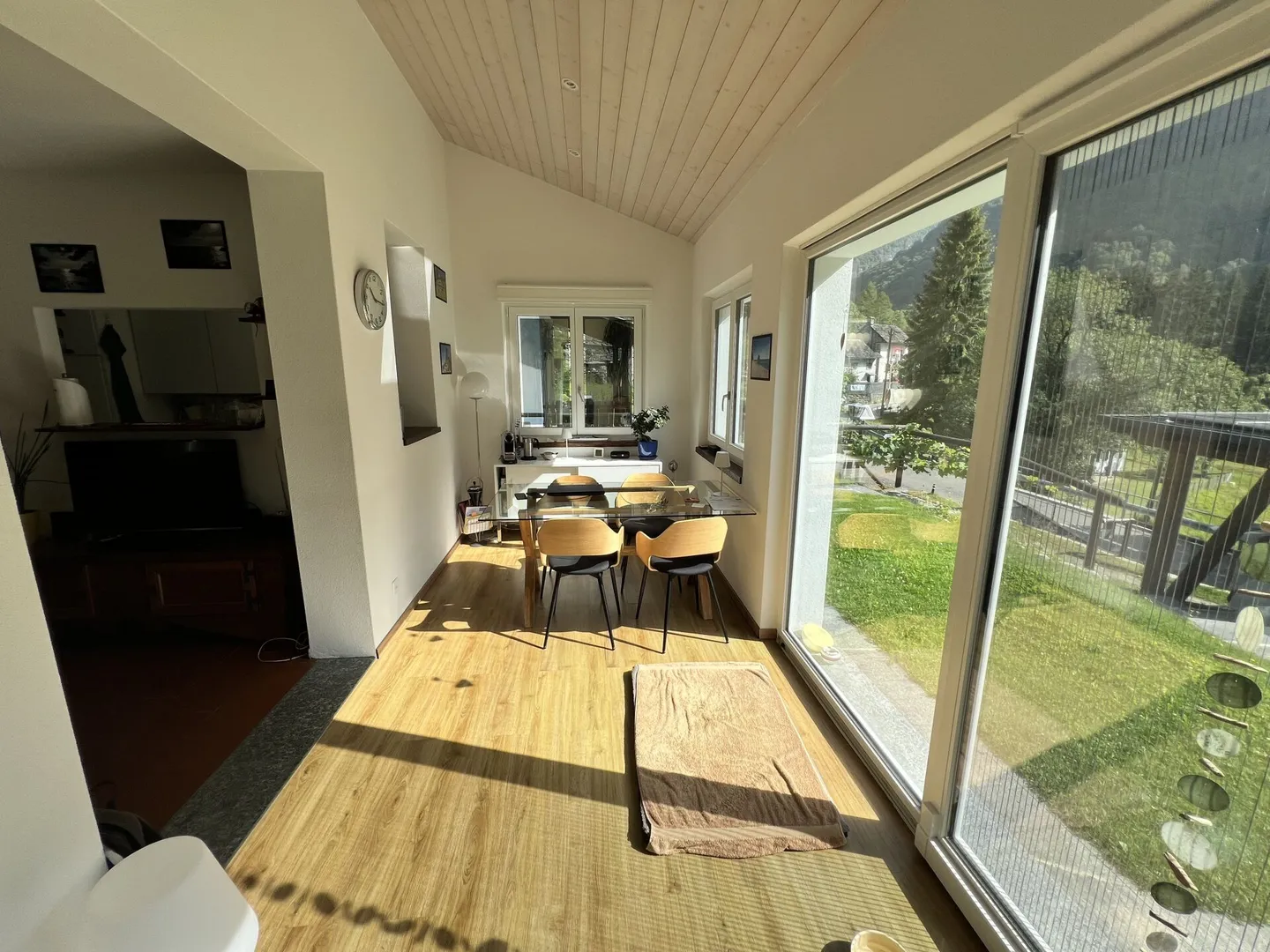 Maison individuelle avec 4,5 pièces, jardin et terrain - Photo 8 sur 16