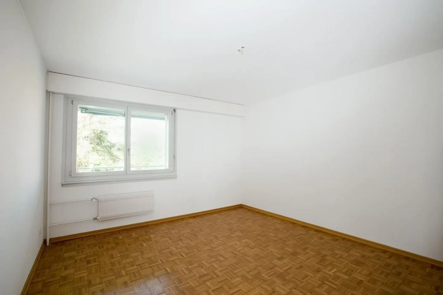 Appartamento con posto a sedere disponibile - Foto 6 di 8
