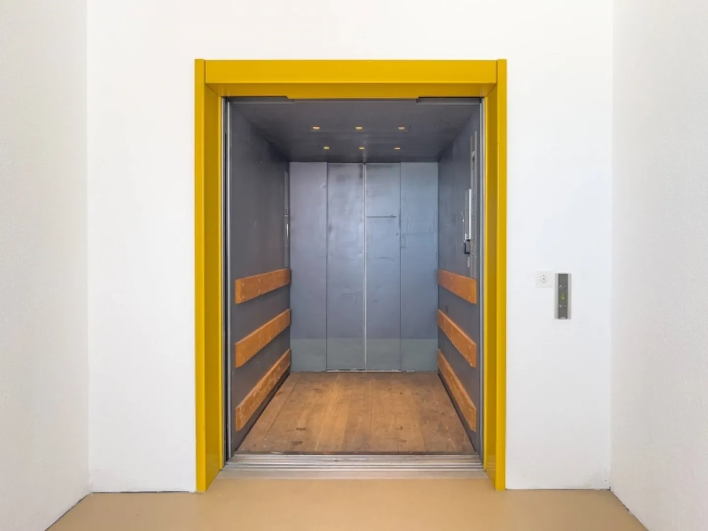 Laboratorio, Produzione, Officina di 420 m2 in affitto a Satigny - Foto 2 di 9