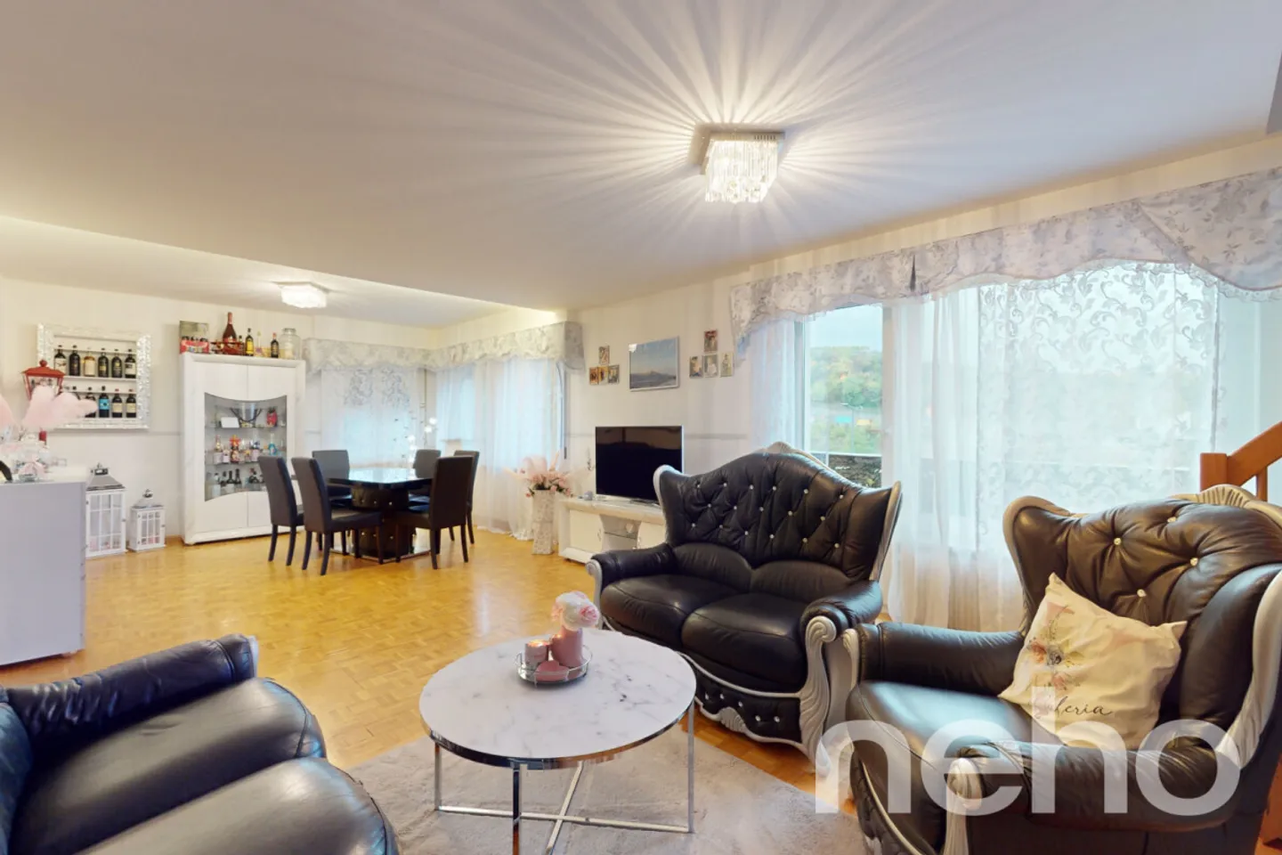 Casa con 3 appartamenti nel centro di Sierre - Foto 3 di 13