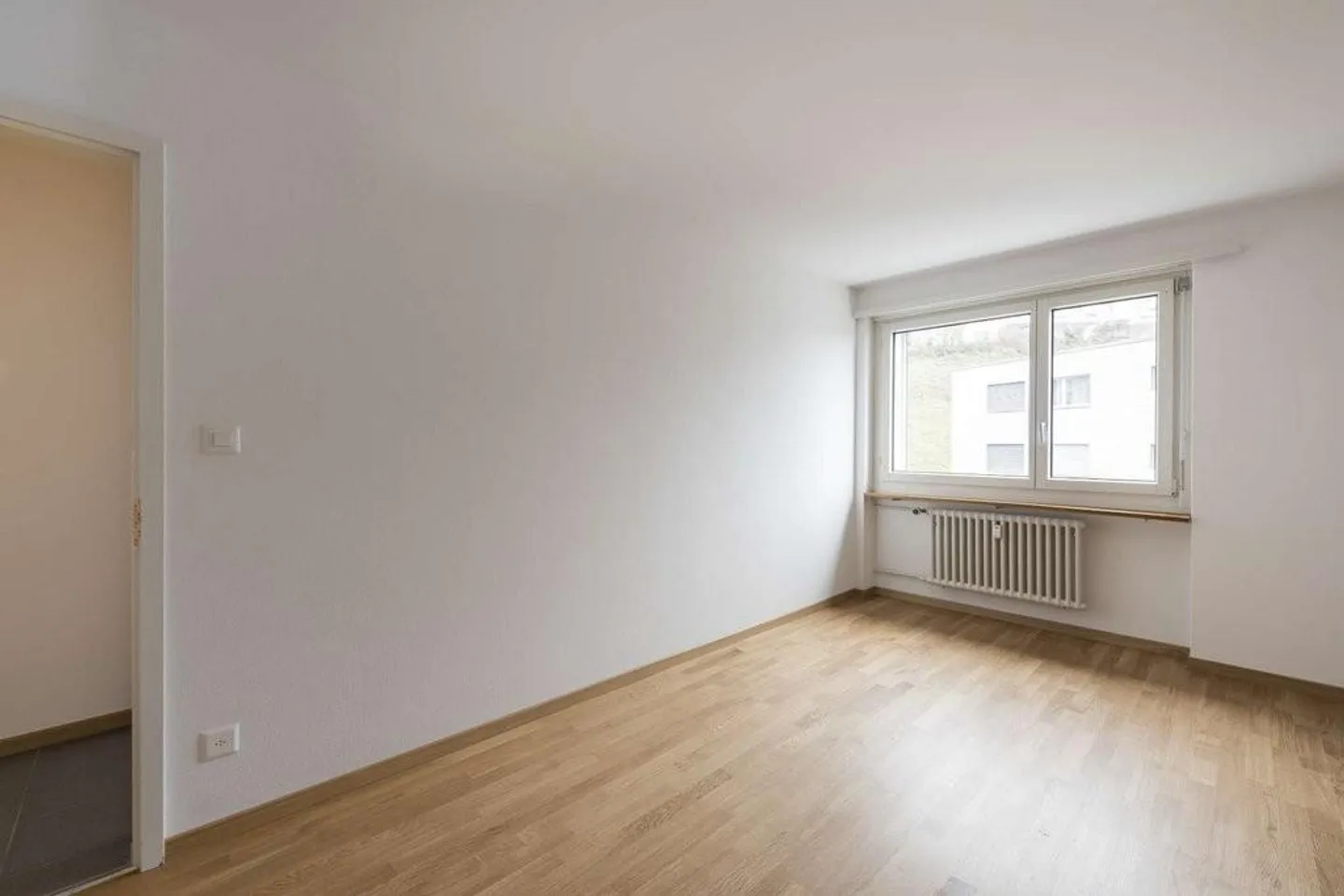 Living near Lake Lucerne - Photo 5 of 6