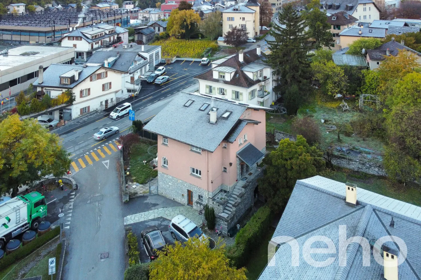 Casa con 3 appartamenti nel centro di Sierre - Foto 12 di 13