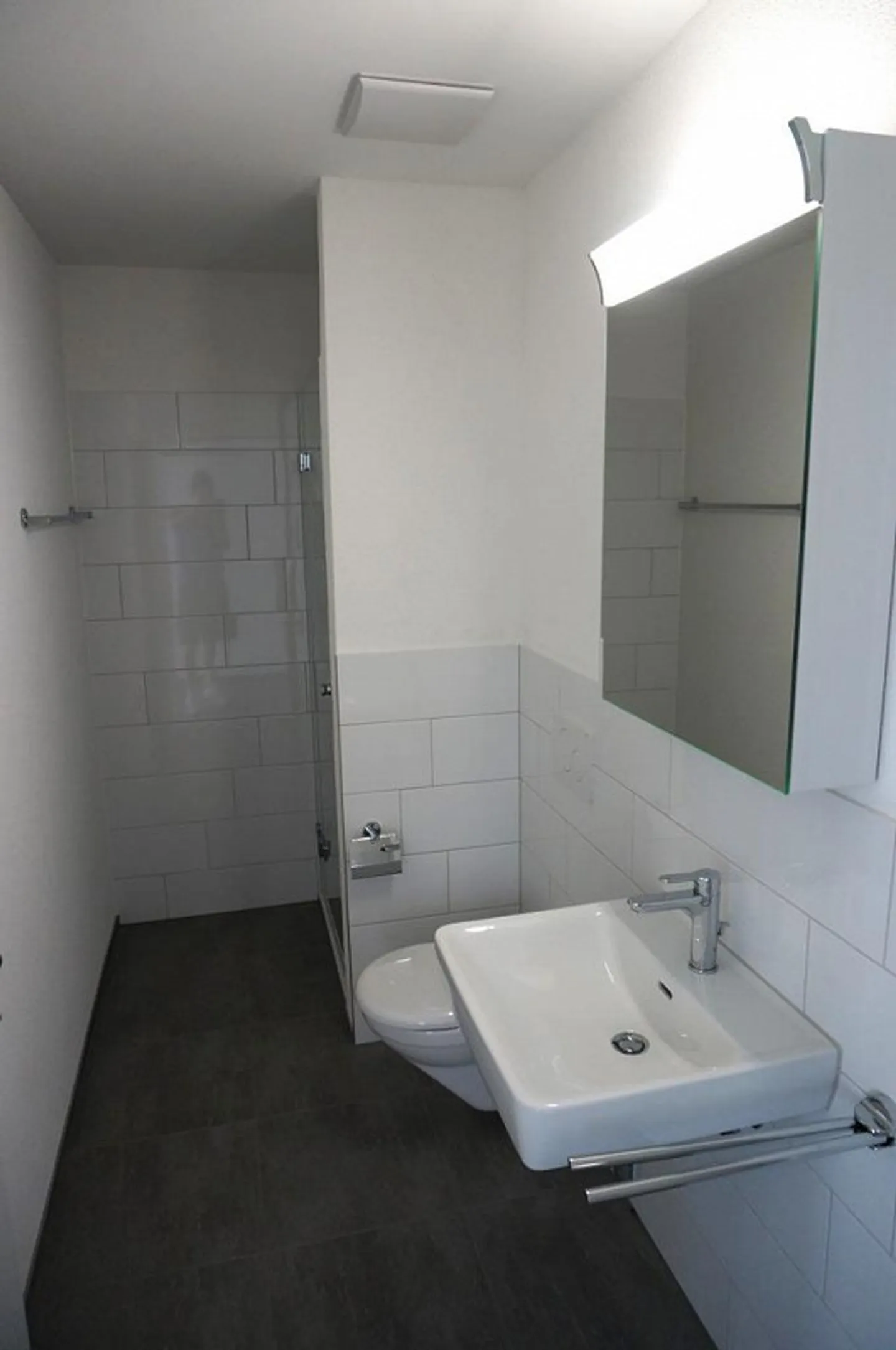 Appartamento al piano terra vicino alla stazione - Foto 8 di 9