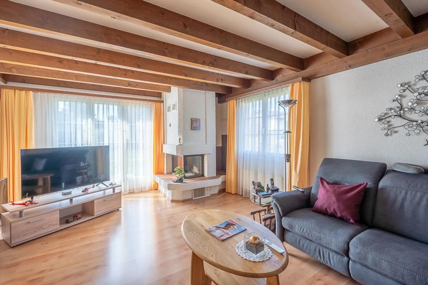 Charming 5.5-room single-family house by the lake - Photo 5 of 13