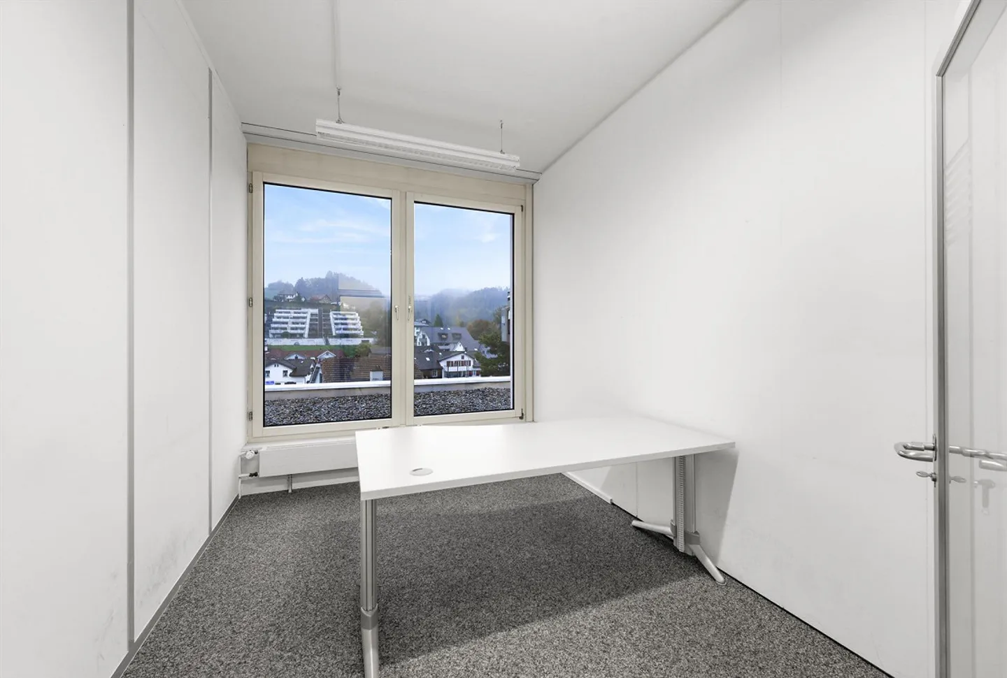 Modern office spaces for rent flexible & immediately available - Photo 5 of 13