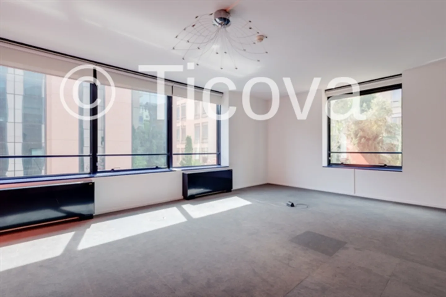 Bureau à louer dans le centre-ville de Lugano - Photo 6 sur 11