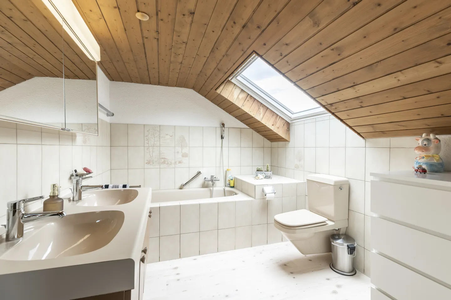 Zentral mit Garten - ideal für Familien - Foto 9 von 12
