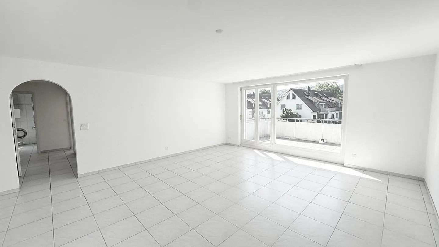 In a quiet and sunny location with an unobstructed view of the countryside - Photo 5 of 11