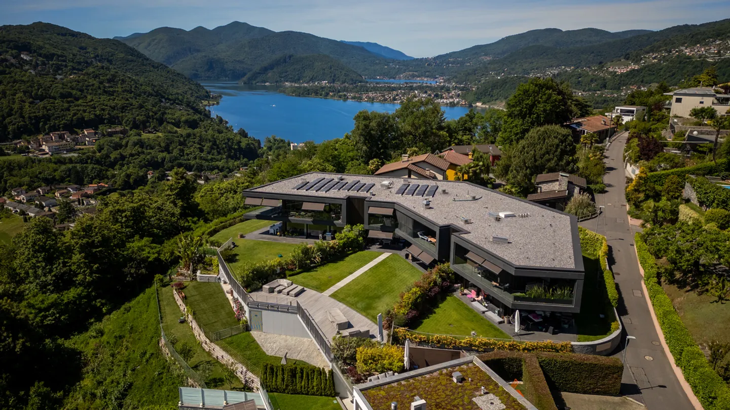 Penthouse de Luxe avec Vue sur le Lac - Photo 2 sur 14