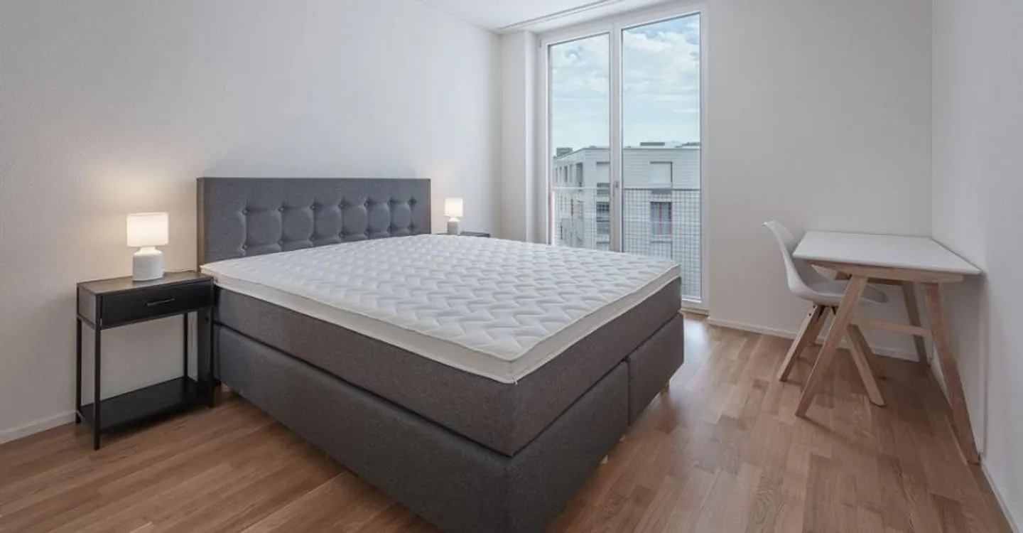 Looking for the right furnished shared room? - Photo 6 of 7