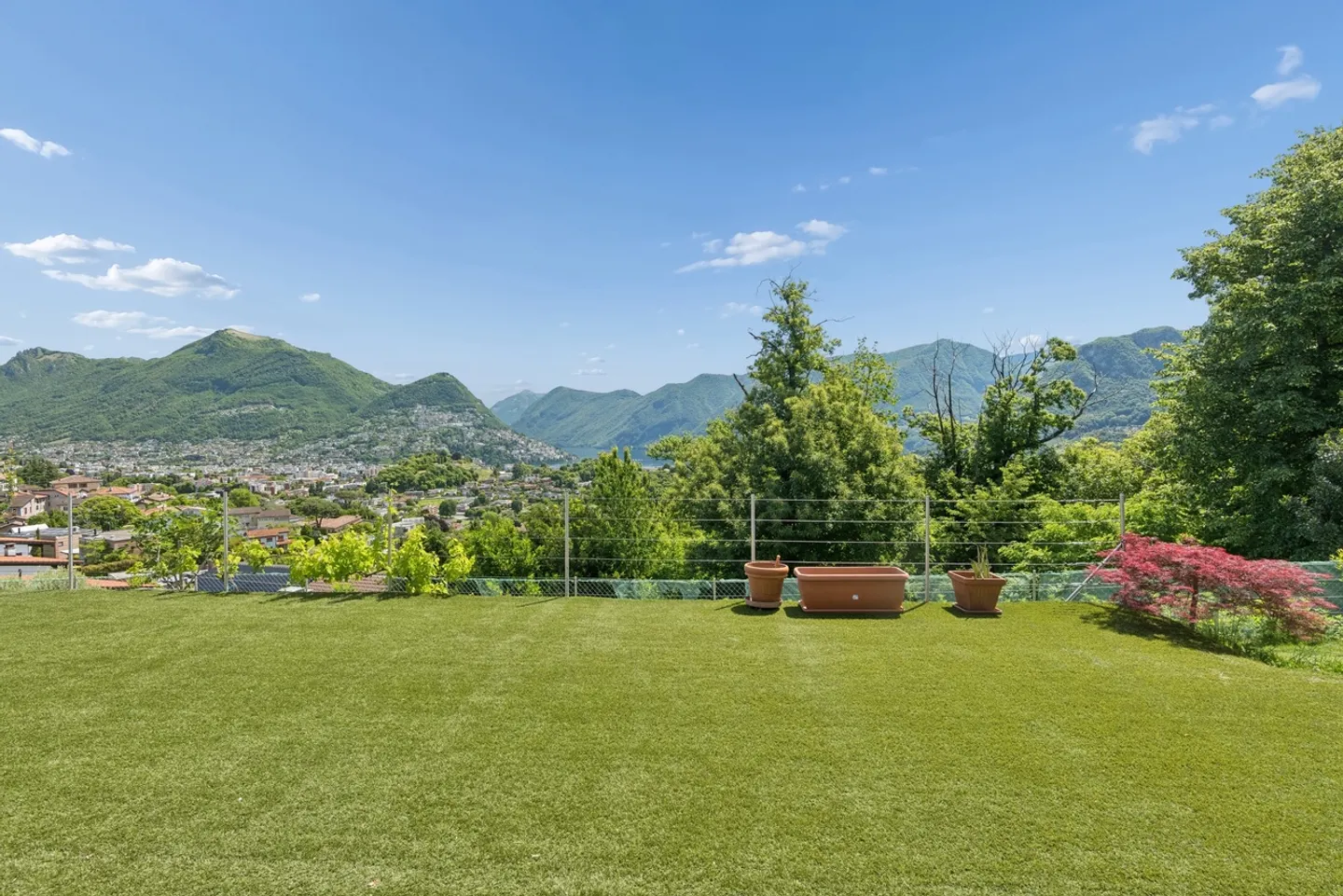 Penthouse de Luxe avec Vue sur le Lac - Photo 11 sur 14