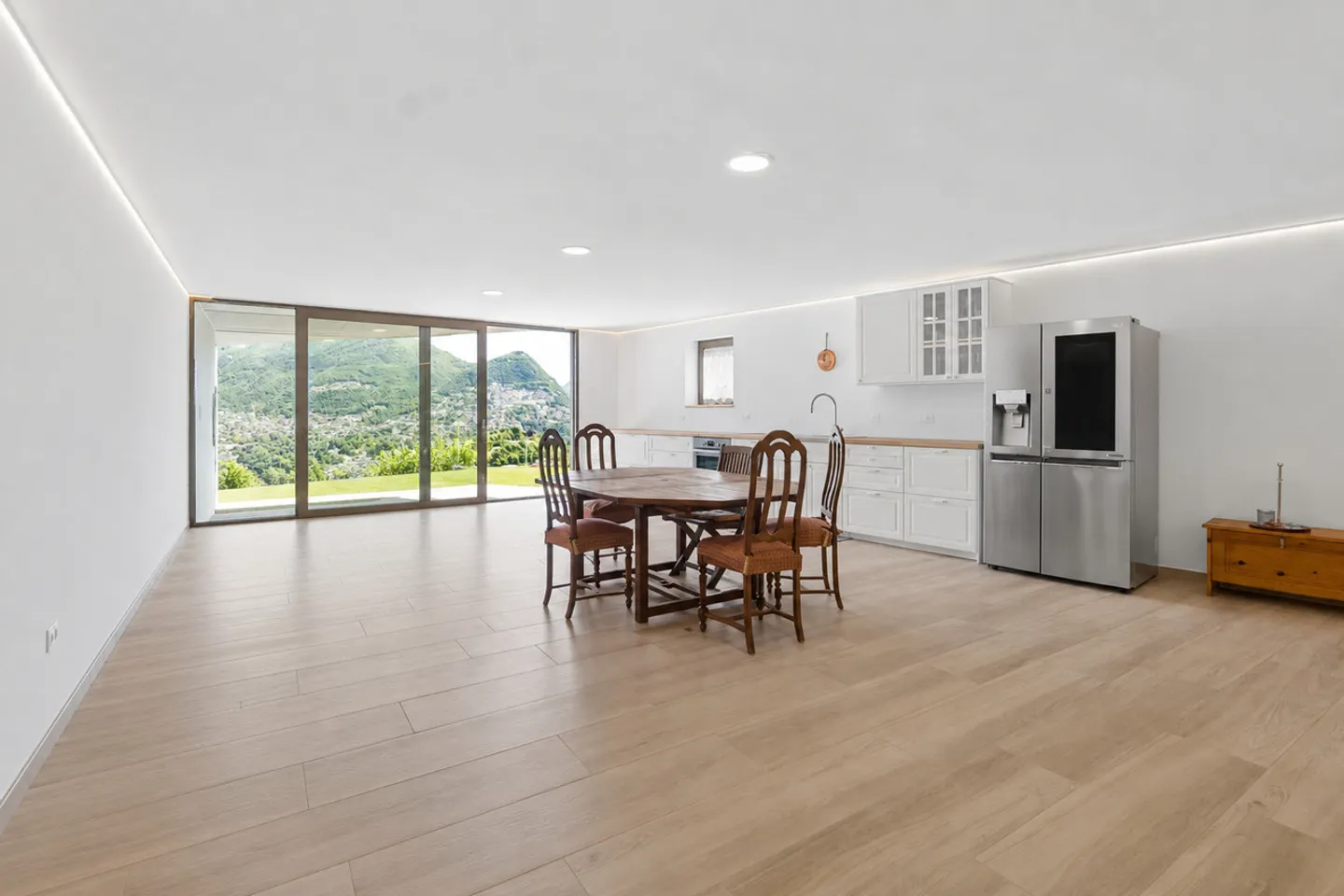 Penthouse de Luxe avec Vue sur le Lac - Photo 13 sur 14