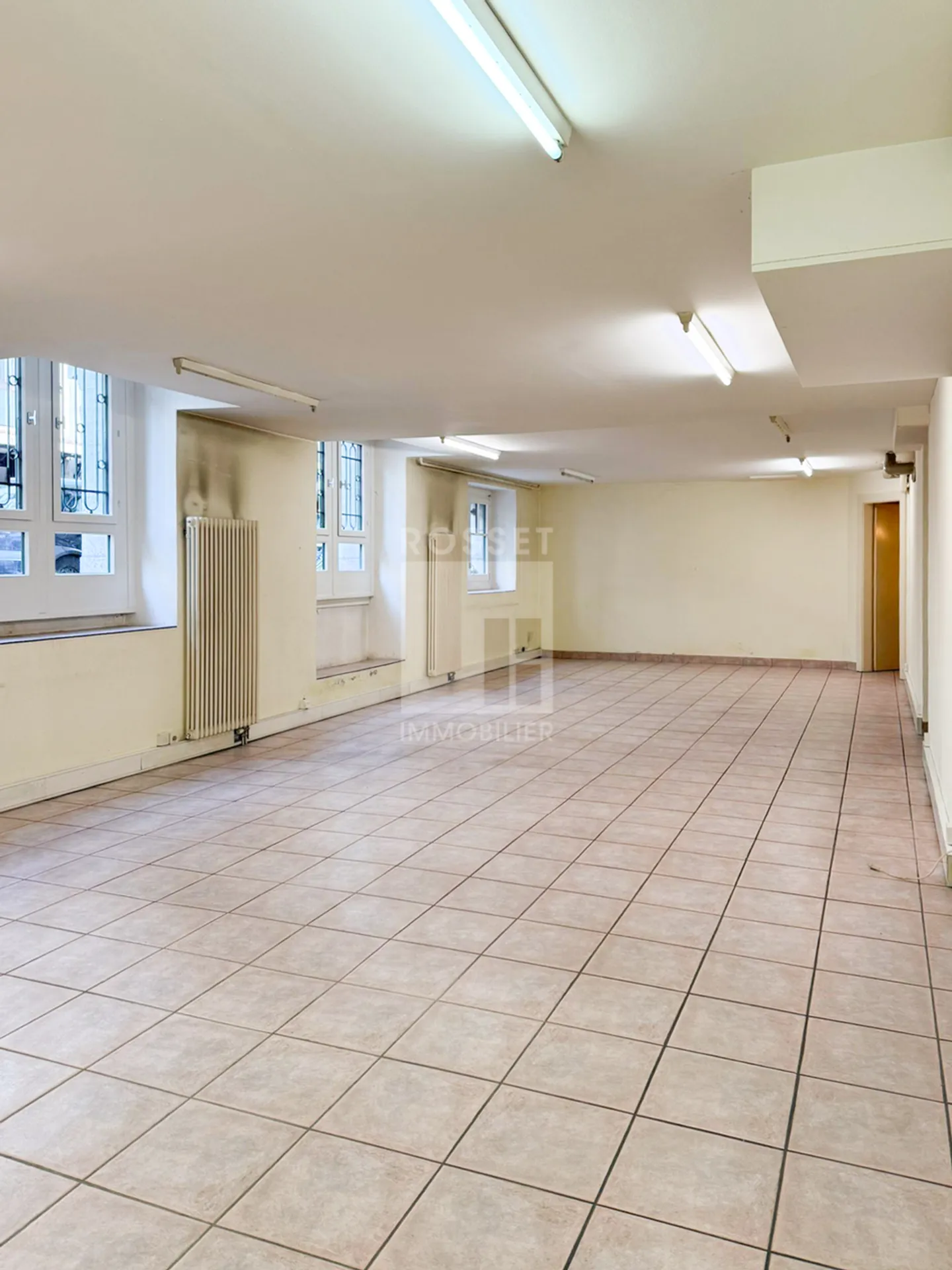 Uffici di circa 79 m² al piano inferiore - Foto 3 di 7