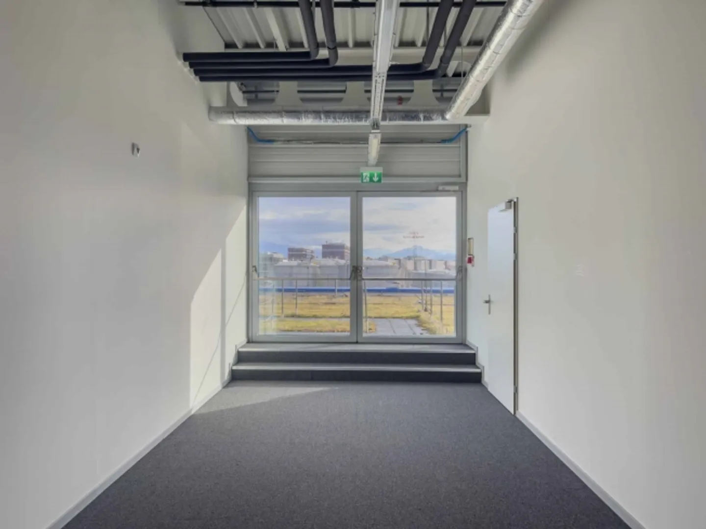 «Nonius - Bodenbelag im Dachgeschoss verfügbar - IKEA Building» - Foto 9 von 9