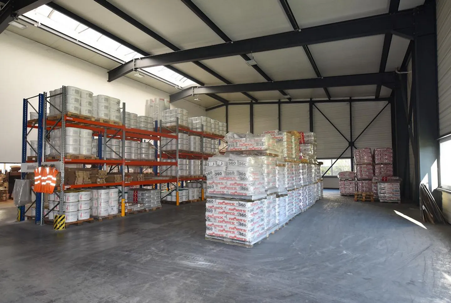 Commercial and Storage Hall - Photo 2 of 6