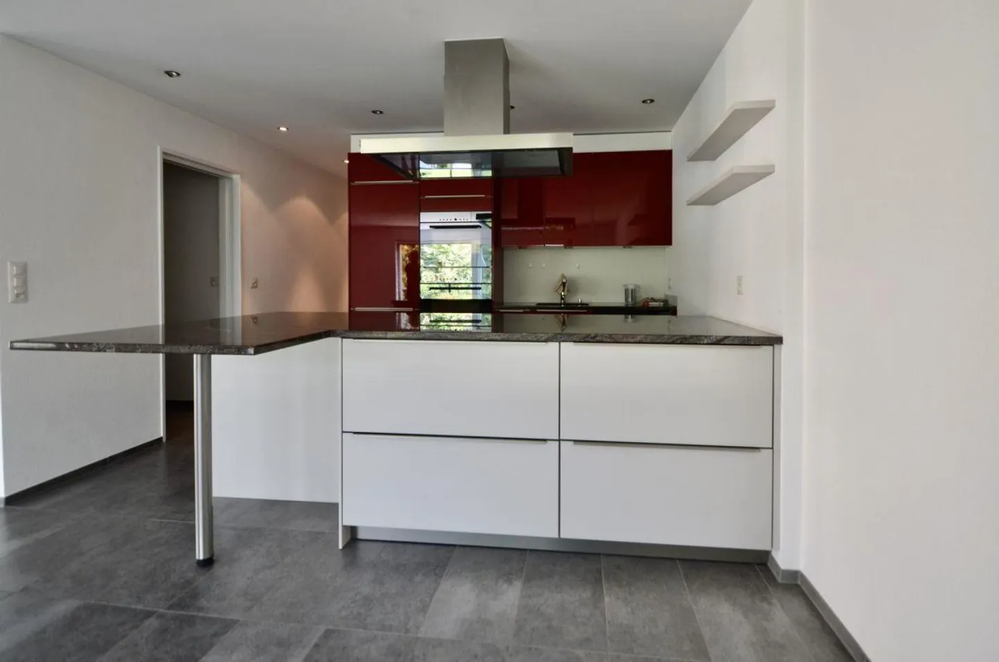 Appartement lumineux de 4,5 pièces avec grande loggia - Photo 6 sur 10