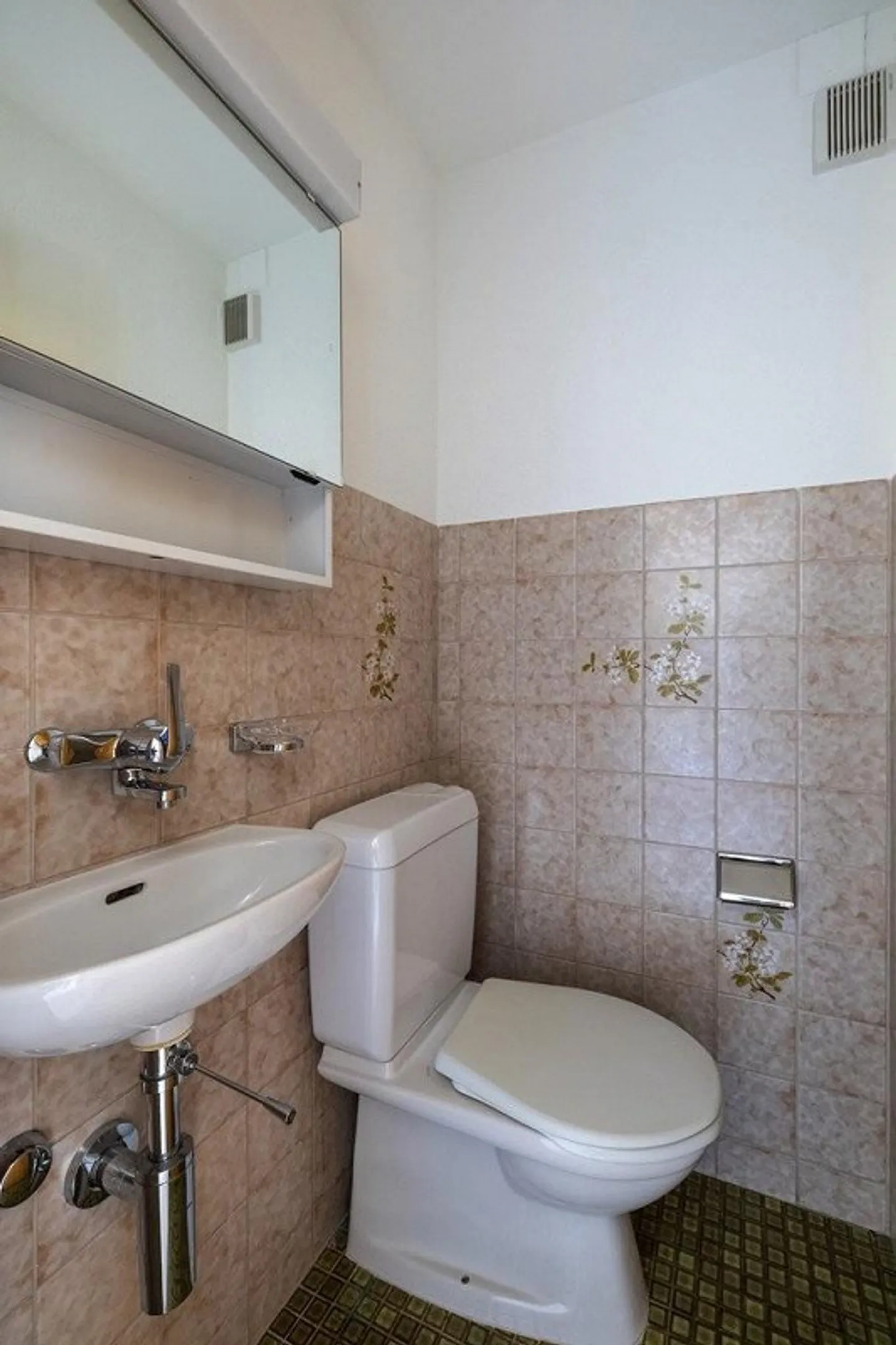 Appartement lumineux dans un emplacement central - Photo 8 sur 10