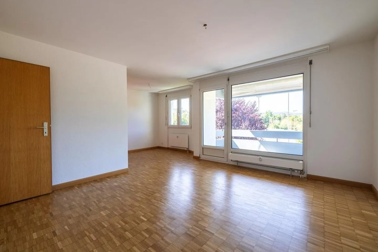 Appartement lumineux dans un emplacement central - Photo 2 sur 10