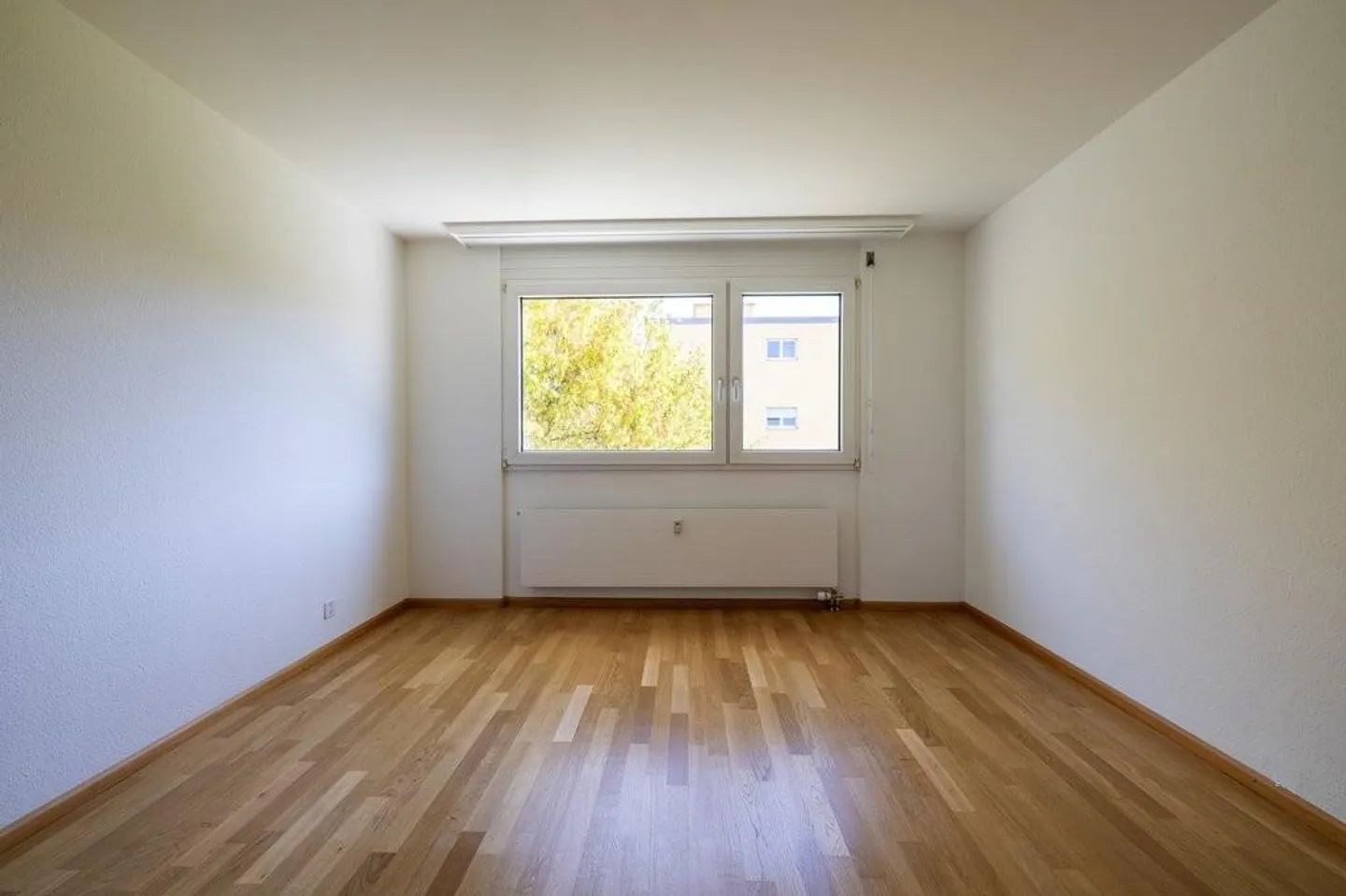 Appartement lumineux dans un emplacement central - Photo 5 sur 10