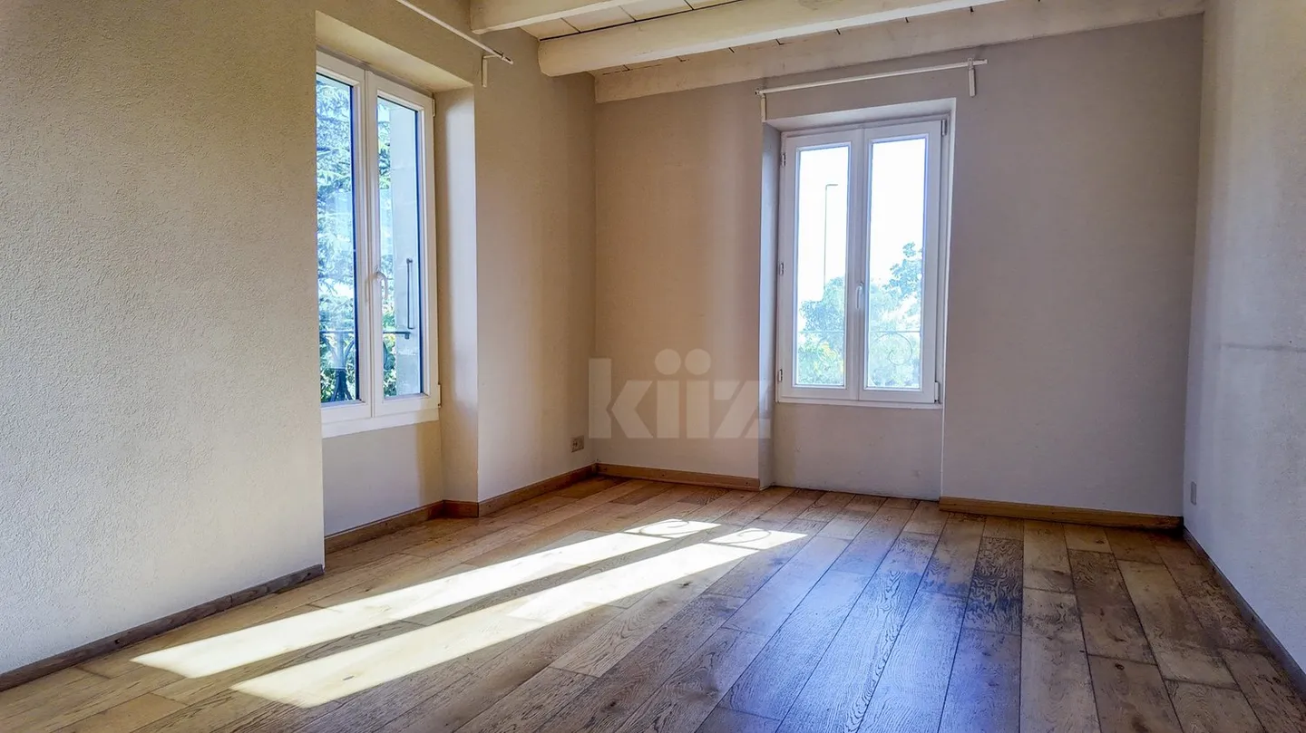 Casa idilliaca del 19° secolo ristrutturata con gusto, proprietà unica - Foto 5 di 13