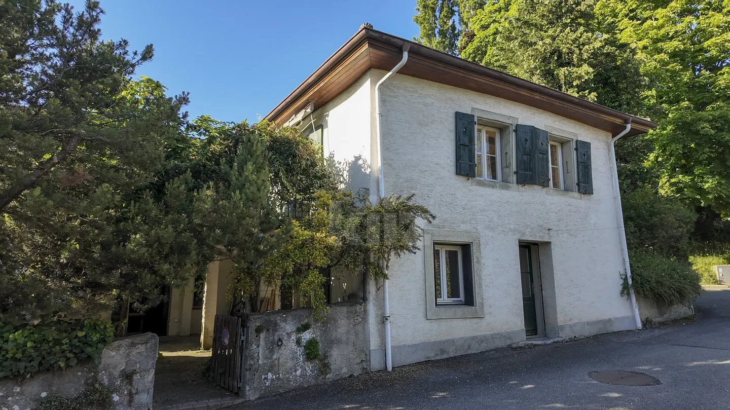 Casa idilliaca del 19° secolo ristrutturata con gusto, proprietà unica - Foto 10 di 13