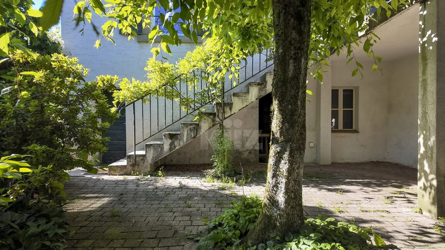 Casa idilliaca del 19° secolo ristrutturata con gusto, proprietà unica - Foto 12 di 13