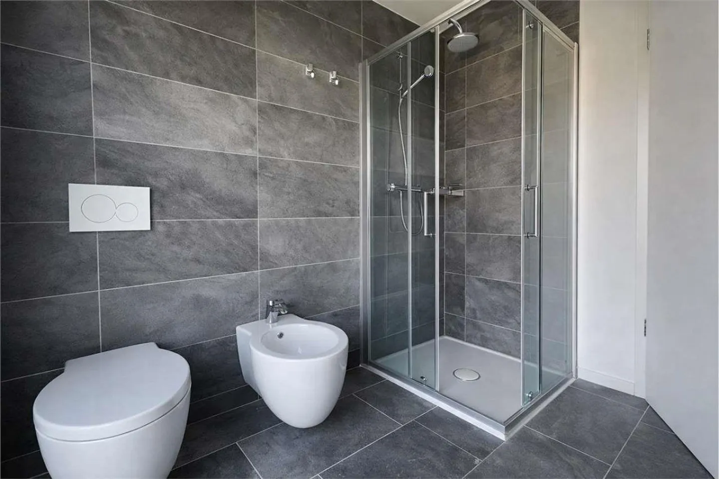 Appartement 2.5 pièces avec balcon - Photo 8 sur 11