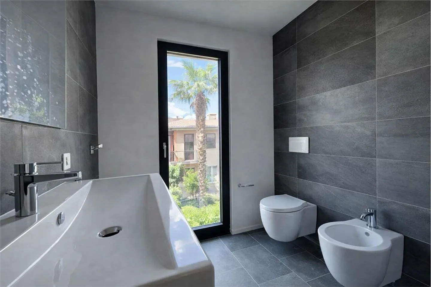 Appartement 2.5 pièces avec balcon - Photo 9 sur 11