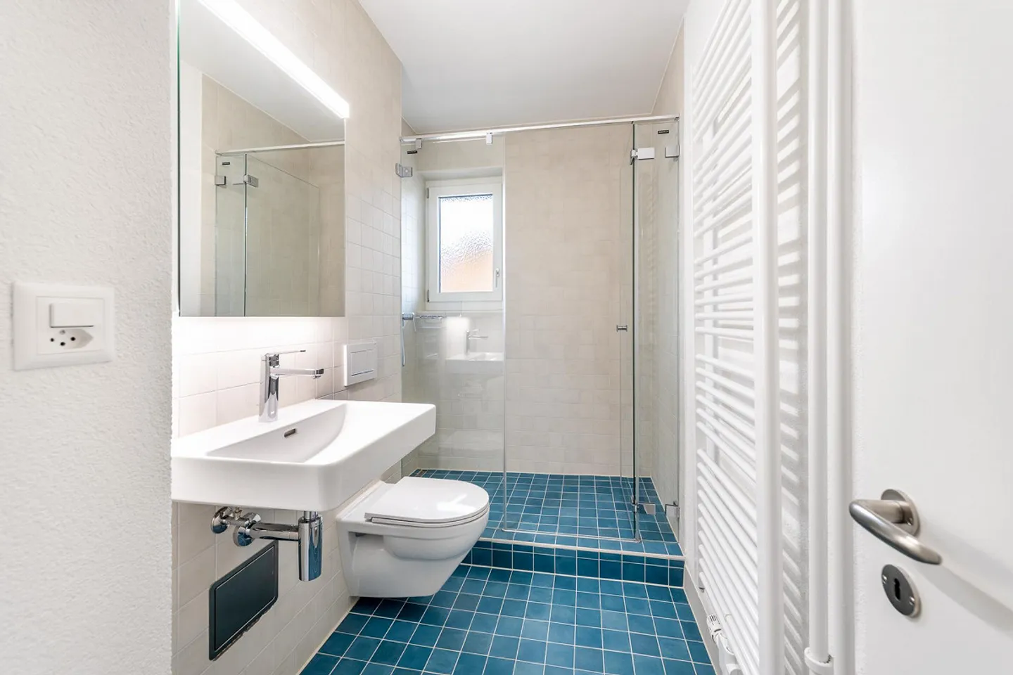 Oasi di benessere appena ristrutturata nel cuore di Zurigo-Wiedikon - Foto 11 di 12