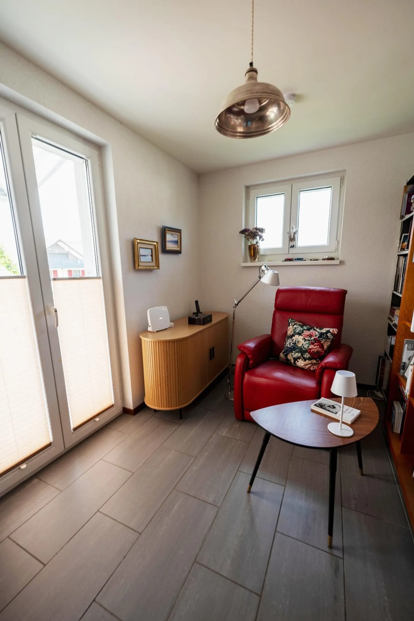 Charming Single Family Home - Photo 12 of 28