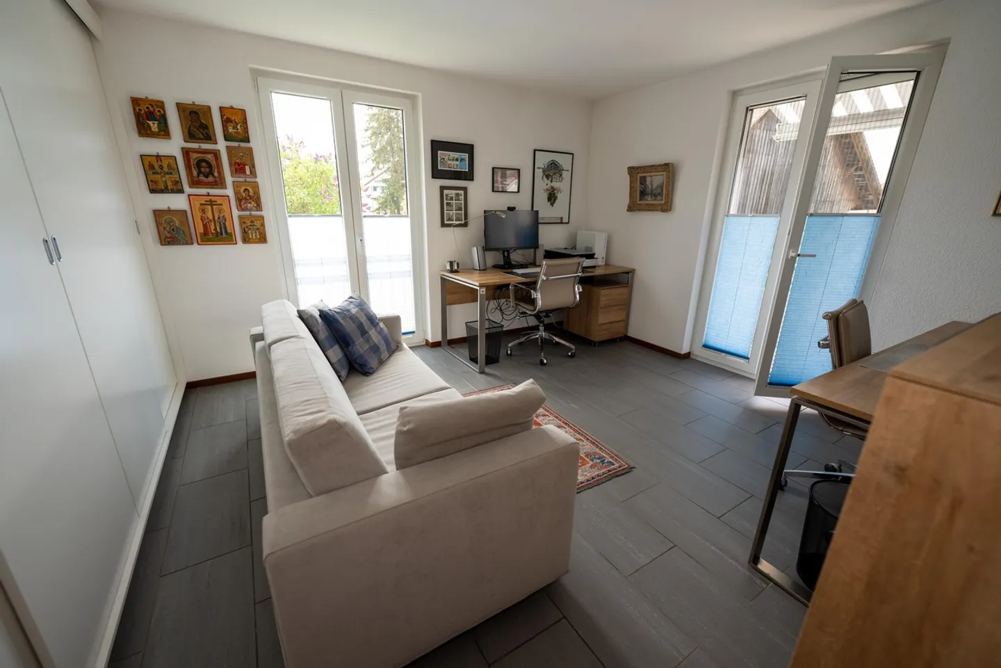 Charming Single Family Home - Photo 7 of 28