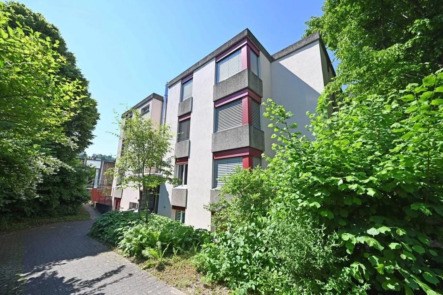 Appartement 1 1/2 pièces, rez-de-chaussée milieu - Photo 1 sur 4