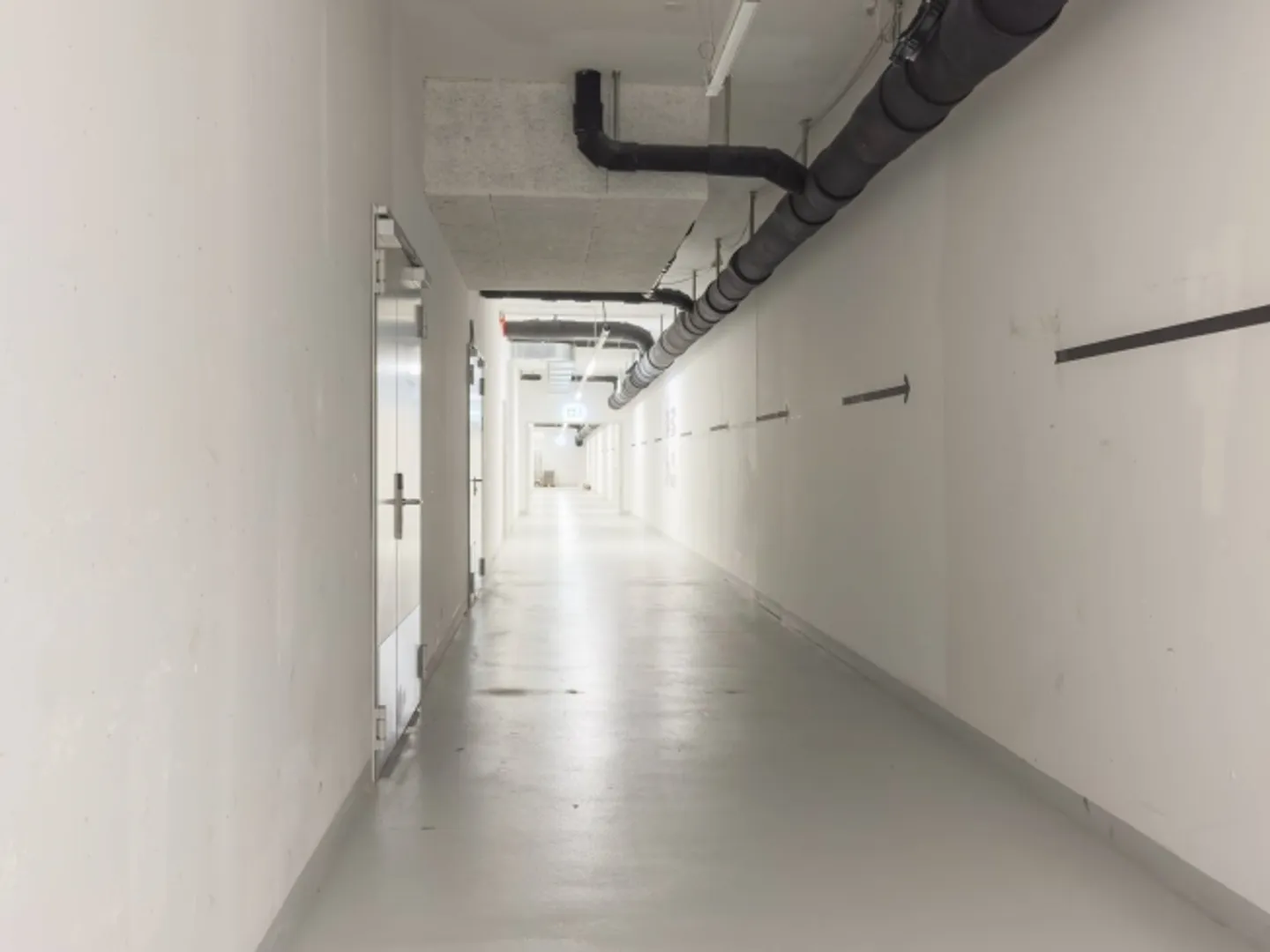 Excellent workshop spaces from 150m2 for rent in Plan-les-Ouates - Photo 5 of 8