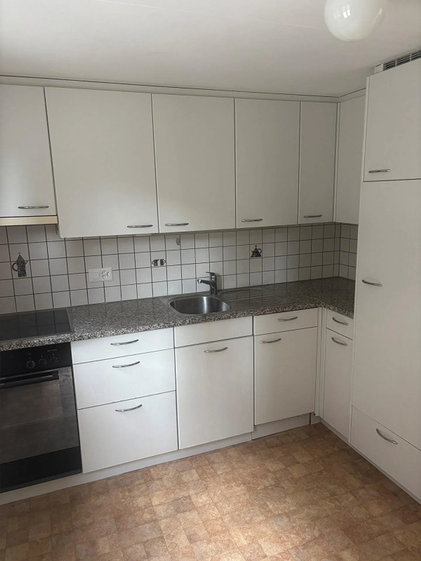 Apartment - Photo 1 of 6