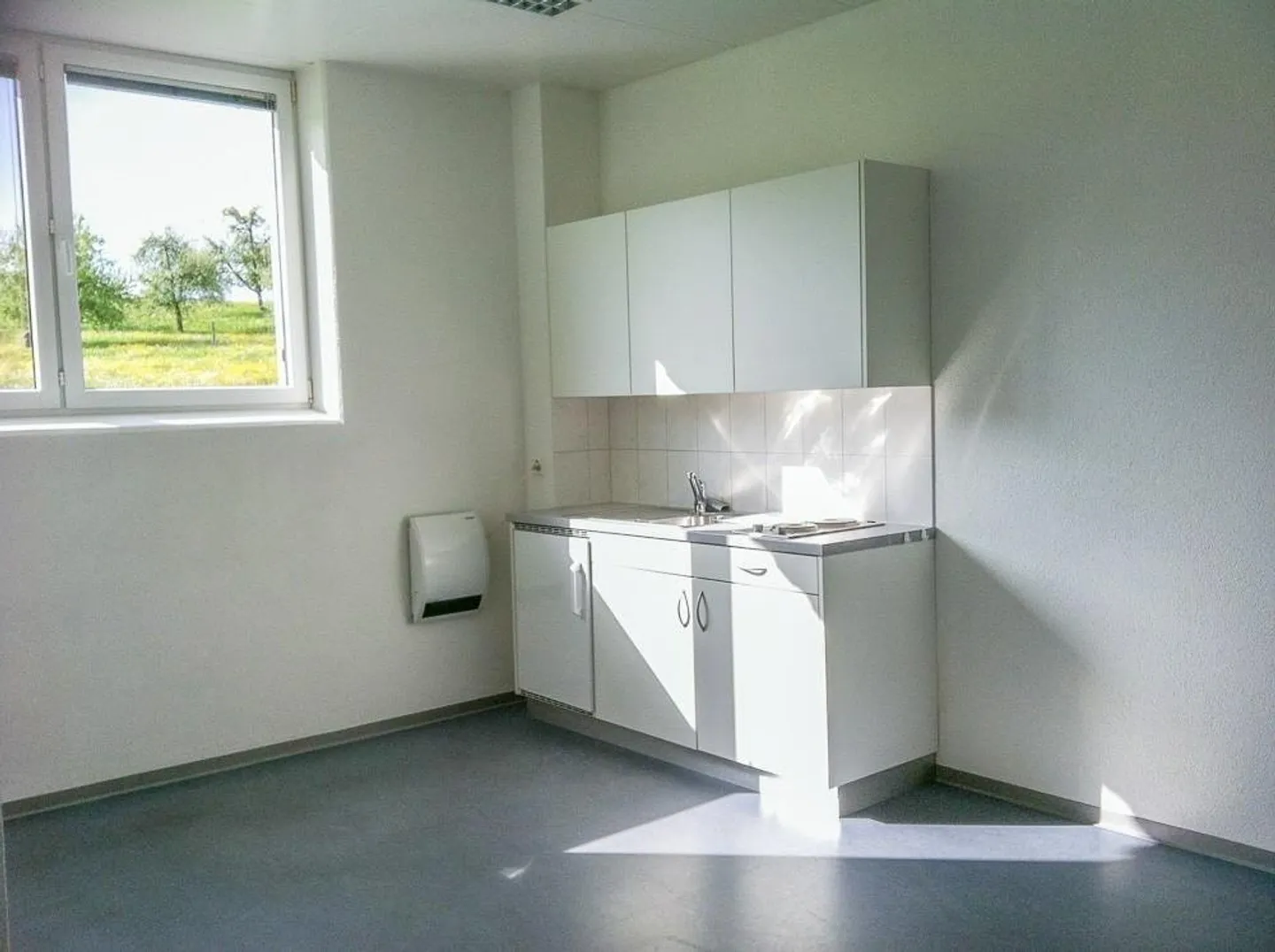 Attractive Commercial Spaces on the Ground and First Floor - Photo 5 of 7