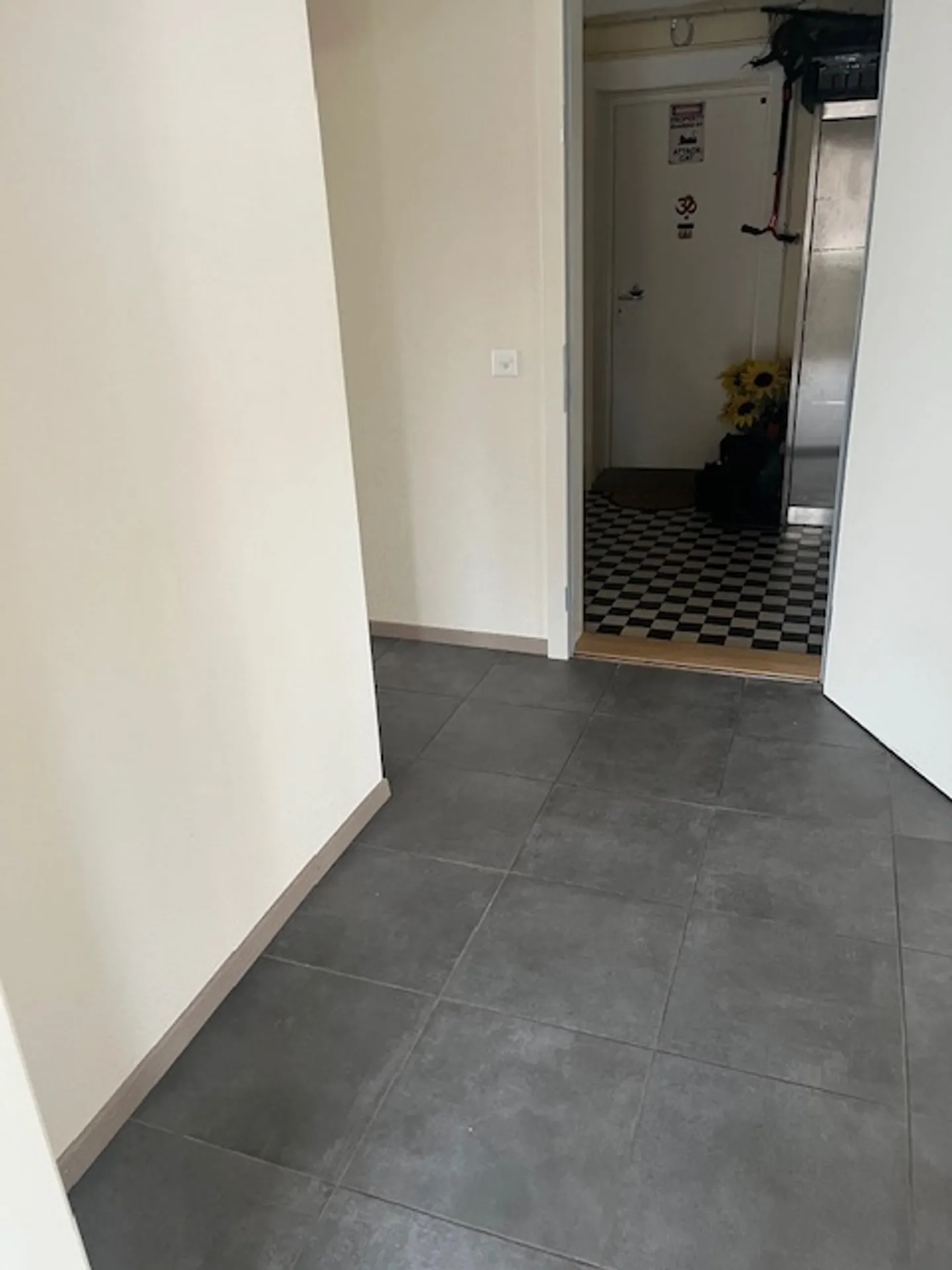 Beautiful 3-Room Apartment - Photo 4 of 6