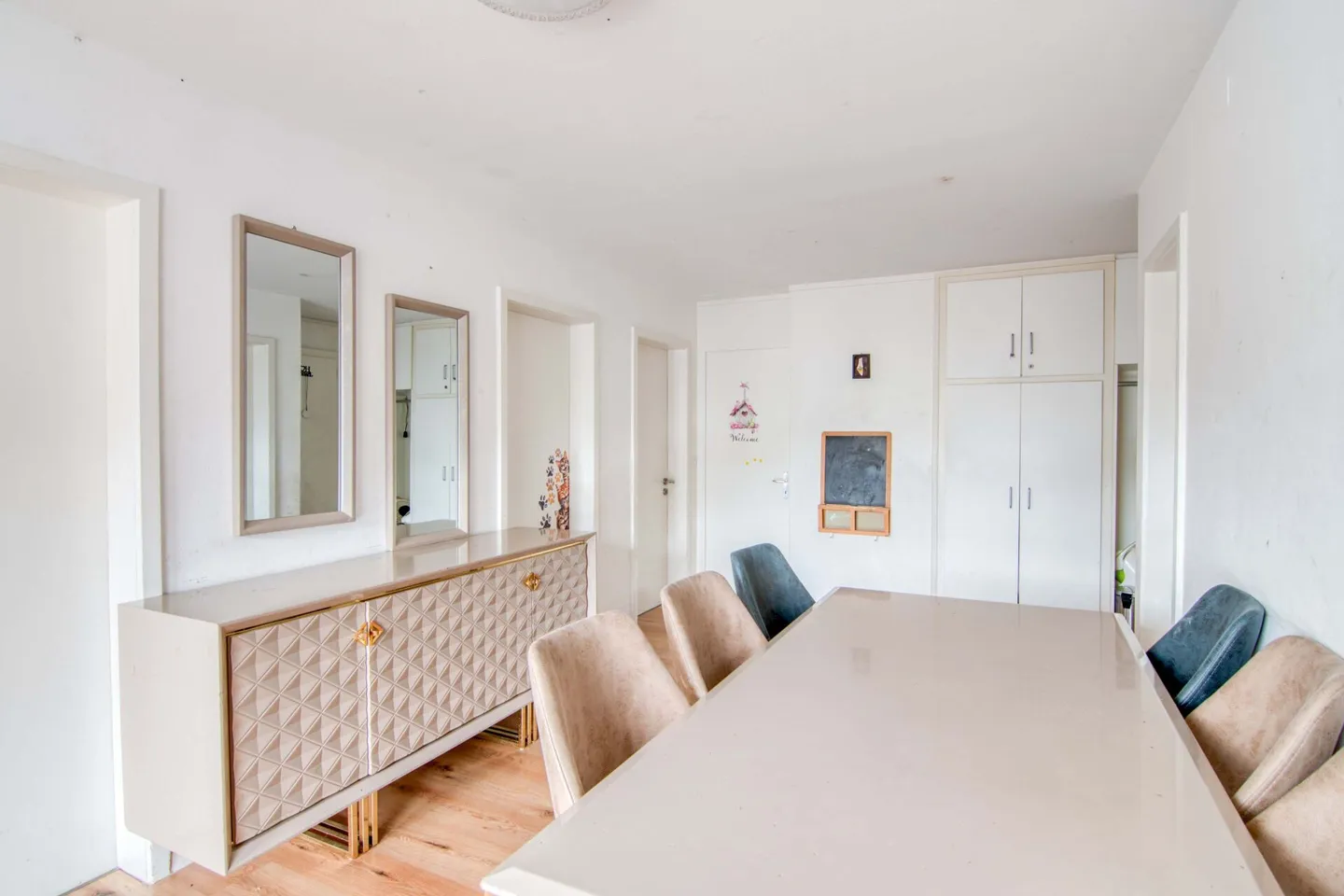 Living in the center of Oberdiessbach - 4.5-room apartment, ready for a fresh shine through personal effort - Photo 6 of 29