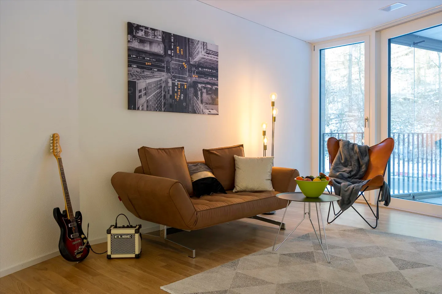 Apartment for rent - Photo 2 of 9