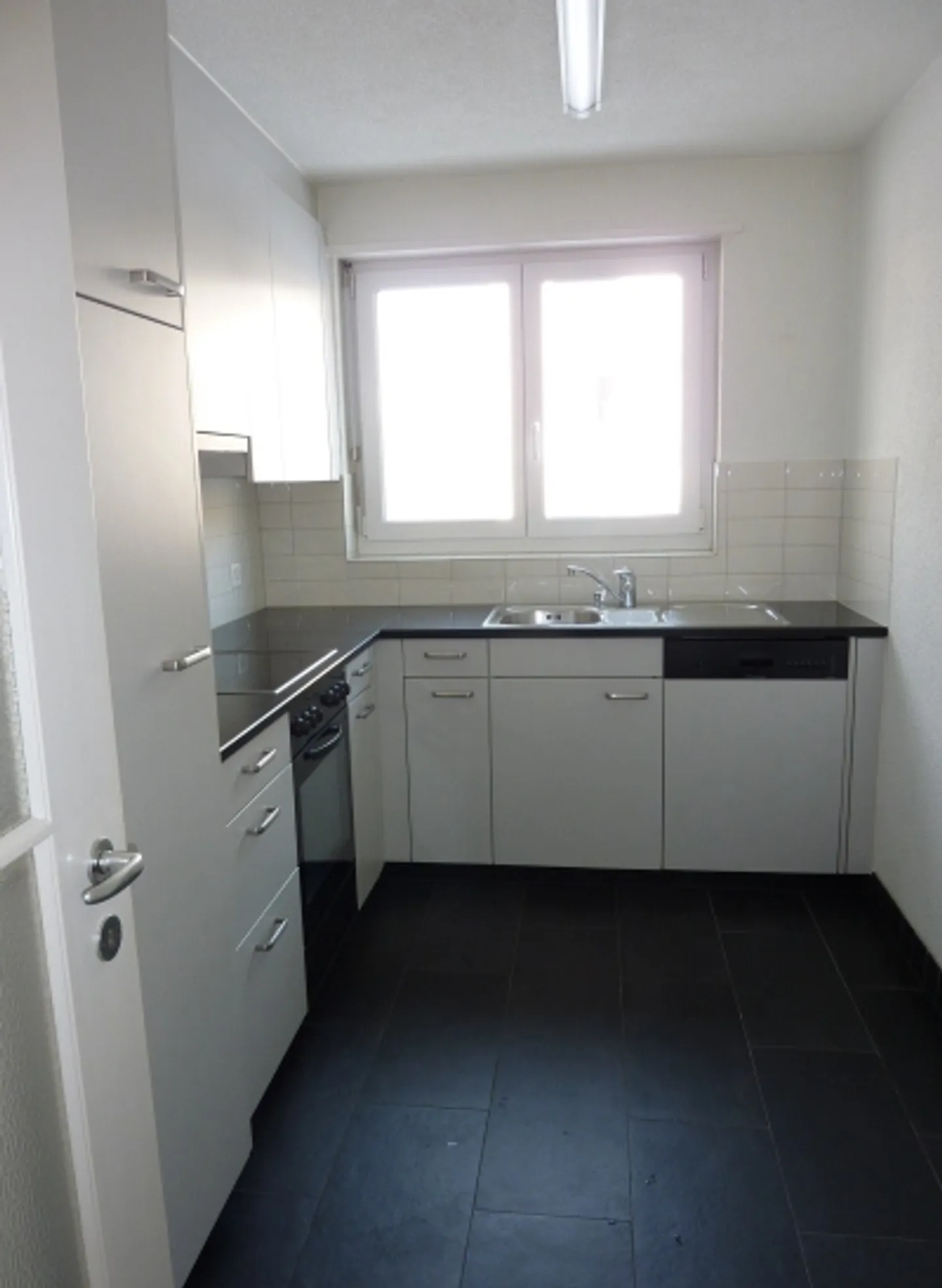 Renovierte Wohnung in Zürich - Foto 3 von 5