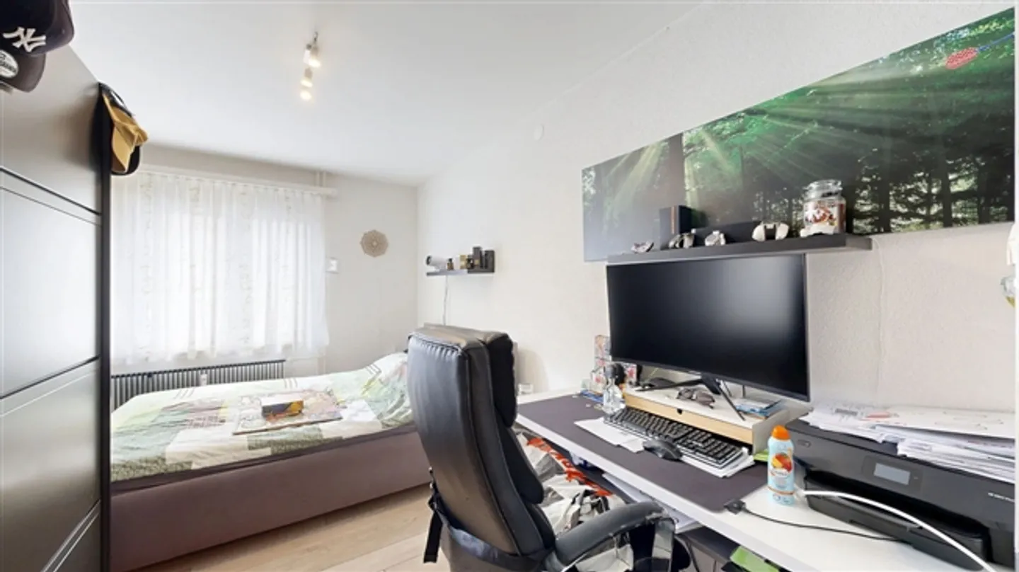 Maison multifamiliale avec six appartements et 5 places de parking extérieures - Photo 11 sur 20