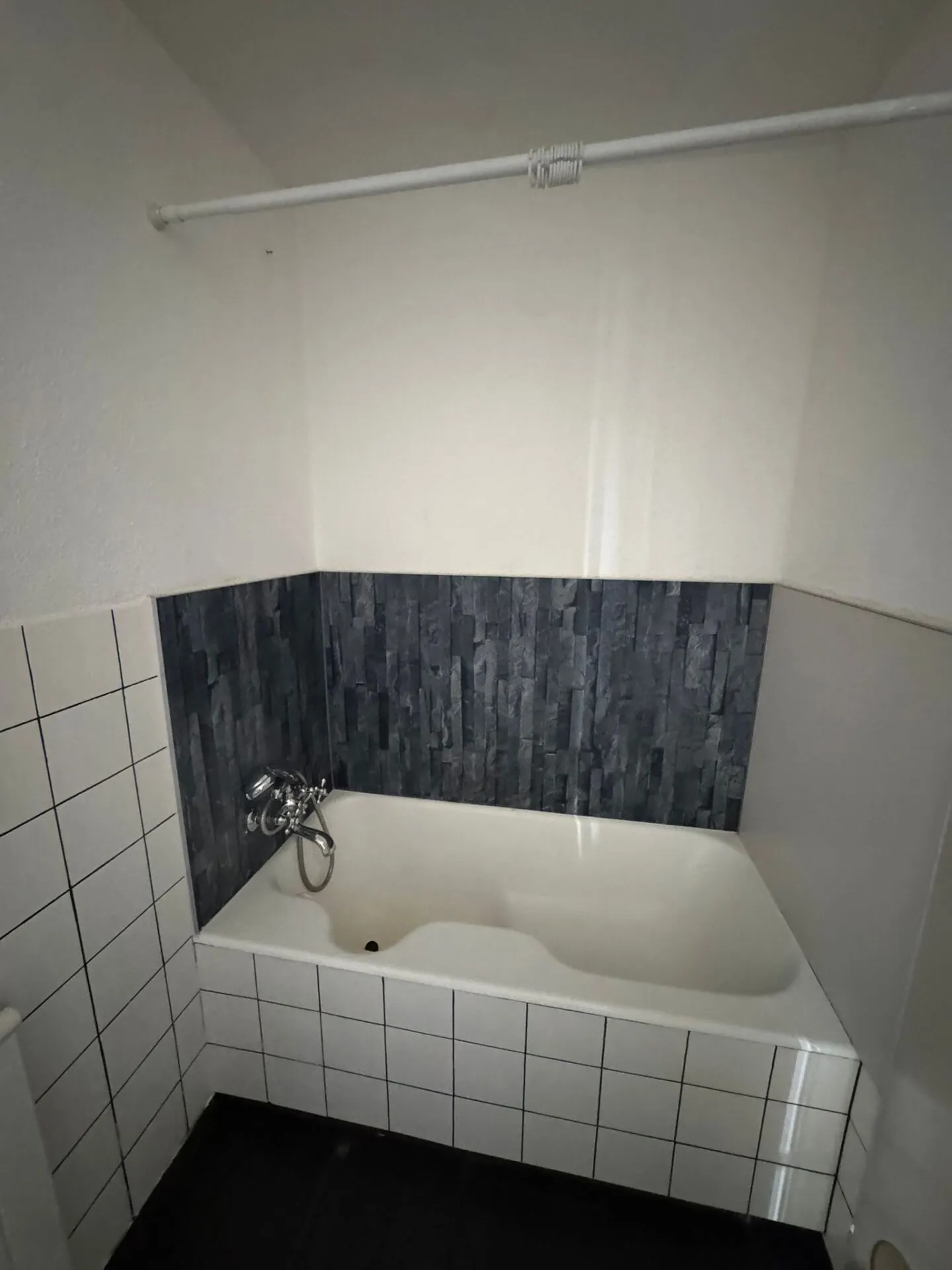 Appartement à louer - Photo 3 sur 7